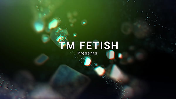 Nonton Alternative Brunette Baddie Is Programmed To Show Off And Worship Her Sexy Soles! thumbnail