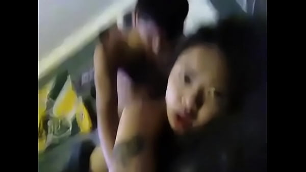 Nonton Asian Girl Sends Her Boyfriend A Break Up Video thumbnail