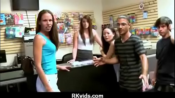 Sexy Shpppers 30
