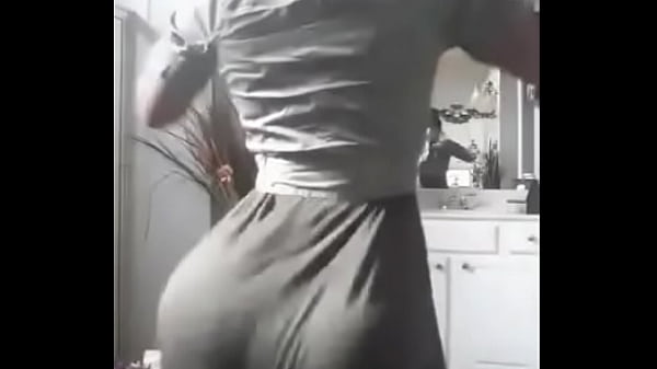 Naija girl twinkling big ass