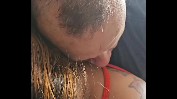 Comigo nunca vai faltar amor e se faltar n&oacute_s fazemos