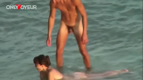 Nonton Beach Voyeur. She Wanted To Swallow, But Got Just Body Cumshot. Very Hot Couple Beach Sex! thumbnail