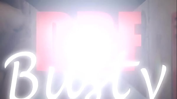 Nonton H Cups Getting The Squash Treatment thumbnail