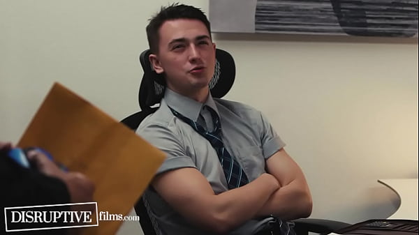 Carter Woods Fucks Boss In The Office thumbnail