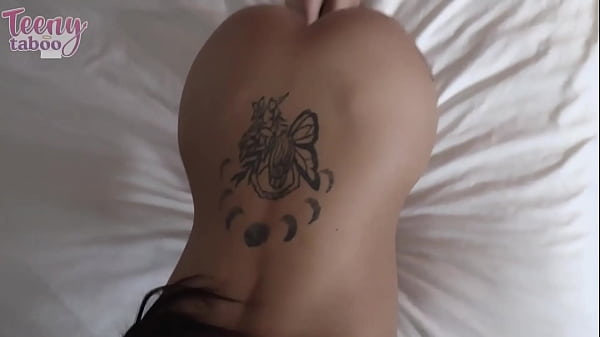 Taboo Staycations With Stepdad Seth! Reina Hart Got Creampied! thumbnail