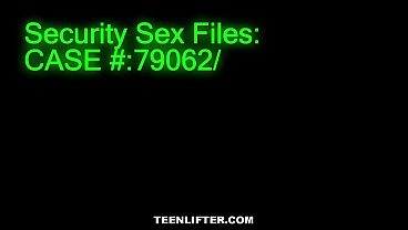 Teenlifter - Cute Big Ass Teen Shoplifter W/ Pink Hair & Tattoos Makes Sex Deal With Black Bbc Officer For No Charges On Halloween thumbnail