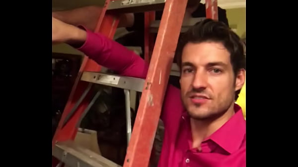 Nonton Throwback To The Times We Were Shooting For Penthouse And Had To Make One Of The Movie Covershots And Our Director Had A V... thumbnail