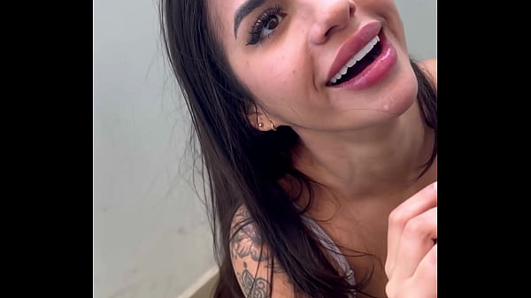 Negao Da Piroca Grande Me Colocou Pra Mama Depois Me Fodeu Muito thumbnail