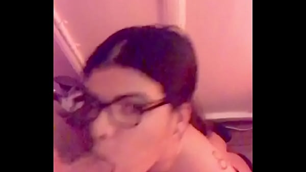 PATRICIA HOT DOING DEEPTHROAT