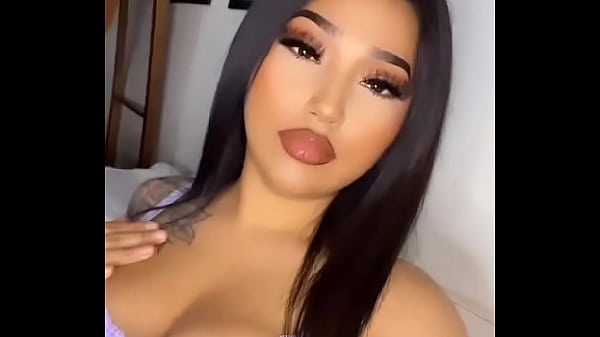 Esmeralda Ready To Squirt! thumbnail