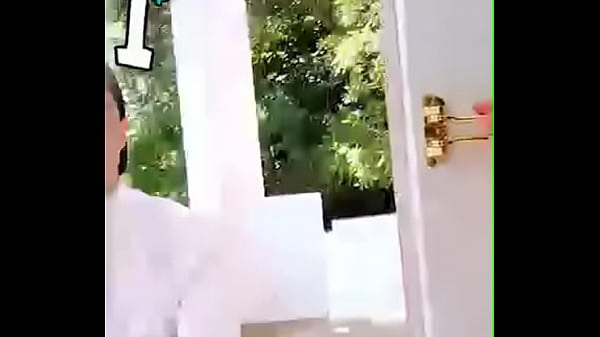 What'_s the name of the woman?