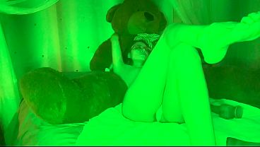 Nonton 16 Rossmex Se Masturba Rico Ocn Su Vibrador En Pijamada Con Su Oso ,mexicana Caliente Para Videollamada Con Su Osito thumbnail