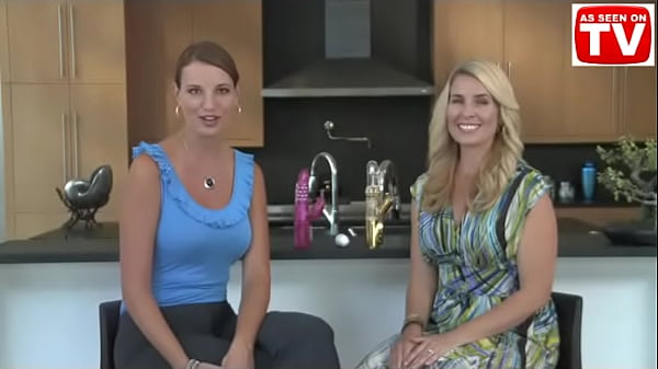 Nonton The Chic-hide-a Vibe Personal Mini Travel Bullet Vibrator thumbnail