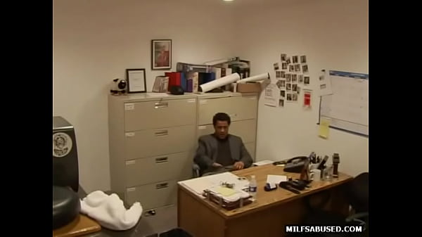 Blonde MILF gives a blowjob to her bosses cock 