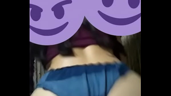 Beb&eacute; En Tanga thumbnail