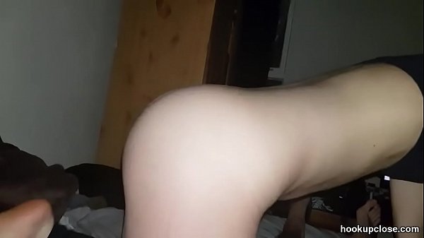 Scored With This Tinder Babe Last Night thumbnail