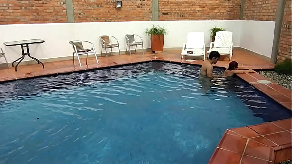 Nonton On Vacation Doing Things With My Step-nephew thumbnail