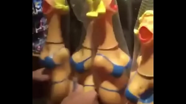Screaming toys