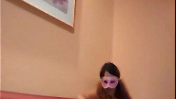 Nonton Grabando A Mi Amiga Mientras Se Masturba thumbnail