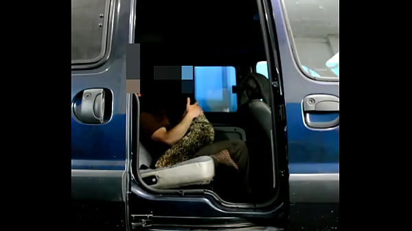 La Leona Con Amante thumbnail