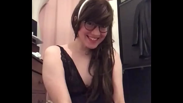 Nina cdzinha deseja a todos os machos uma feliz pascoa