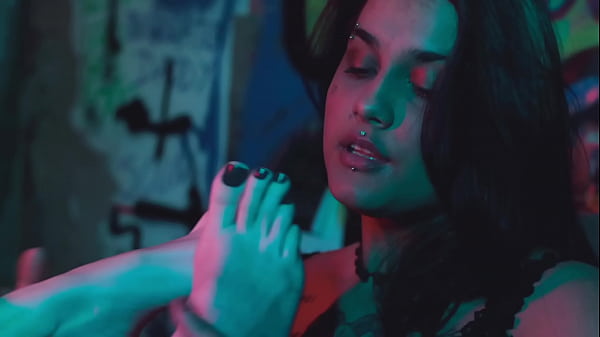 Foot Worship - Bia Roman & Rotten Venus - Edition thumbnail