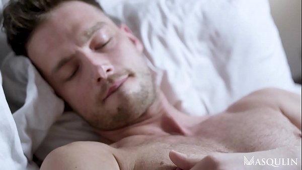 Kit Fucks Damon During His Layover Time thumbnail