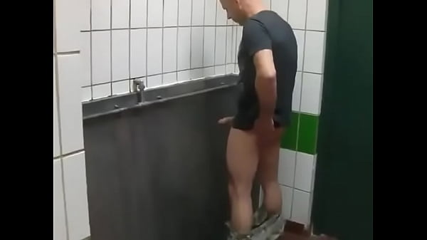 Punheta Gostosa Flagrada Sucesso thumbnail