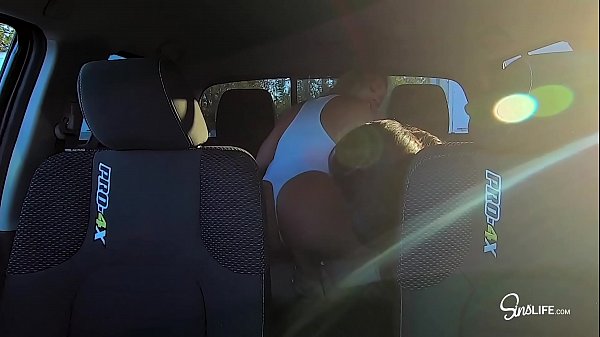 Johnny Sins Huge Dick Getting Sucked By Two Hot Babes In The Car thumbnail