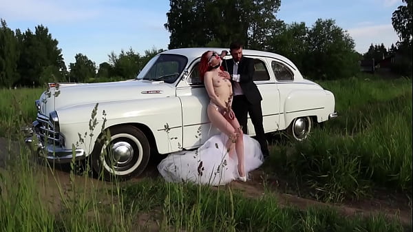 Naked Bride thumbnail