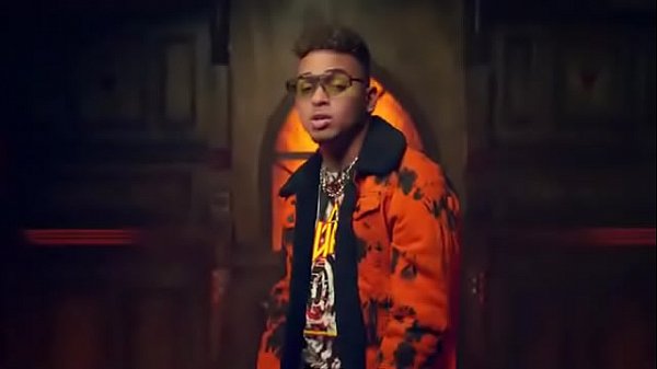 Nonton Sencillo Producido Por Dimelo Flow Y Simon thumbnail