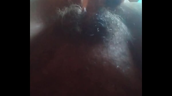 Nonton Co&ntilde;o De Anciana Goteando thumbnail