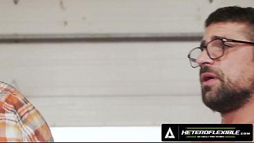 Hunk Assfucks Buddy In Garage thumbnail