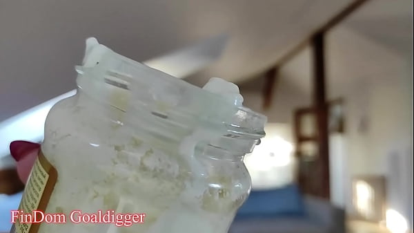 Farting Pussy In Cum thumbnail