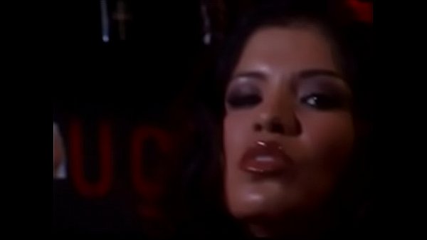 Nonton Lusty Latinas Alexis Amore thumbnail