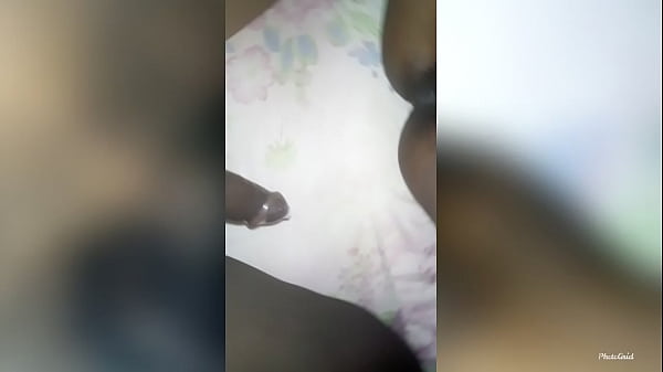 Nonton What A Bush thumbnail