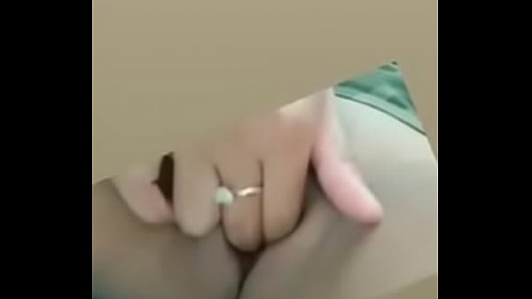 Nonton Buceta.da.julia thumbnail