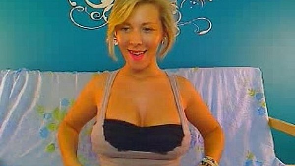 Blonde Chatting And Fingering Her Pussy(1).wmv thumbnail