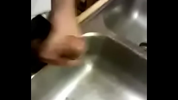 Nonton Rubbing One Out While Watching My Milf Neighbor In Her Bikini thumbnail