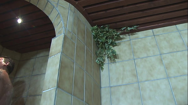 Nonton Horny Gaping Grandma Asks The Hot Tub Repair Guy To Stuff Her Hairy Holes thumbnail