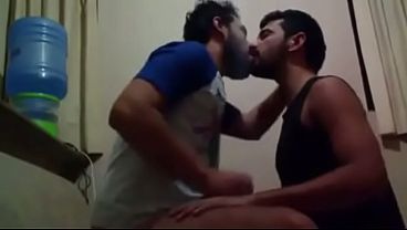 MARCOS GOIANO - FUCKED BY BIG COCK BEAR 