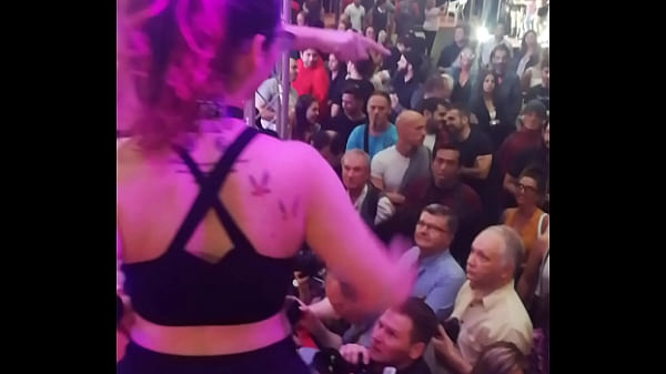 Victor Bloom thumbnail