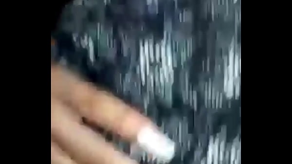 Neg&atilde;o Caindo De Boca thumbnail