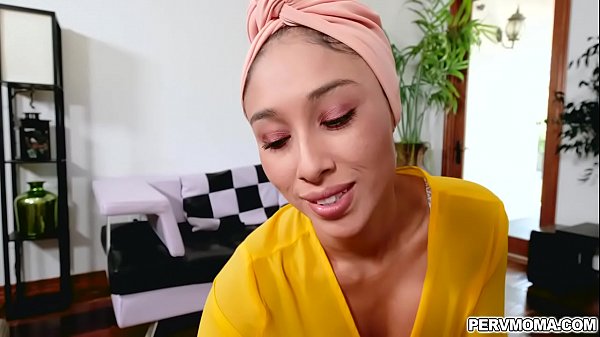 New Stepmom Cali Lee Down On Her Knees Slobbing And Sucking Stepsons Big Prick thumbnail