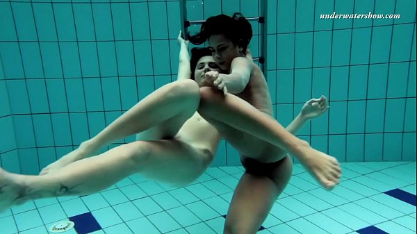 Nonton Hot Lesbos In The Swimming Pool Naked thumbnail