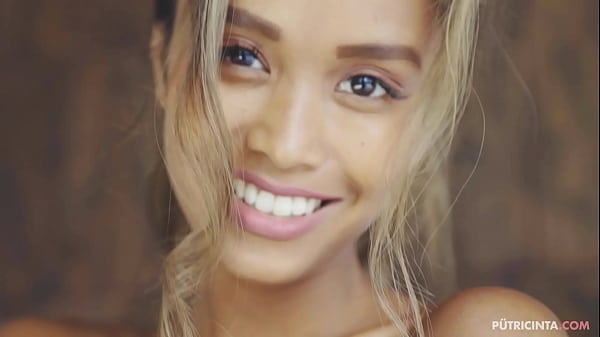 Petite Asian Putri Cinta Showing Off Get Big Hard Tits thumbnail