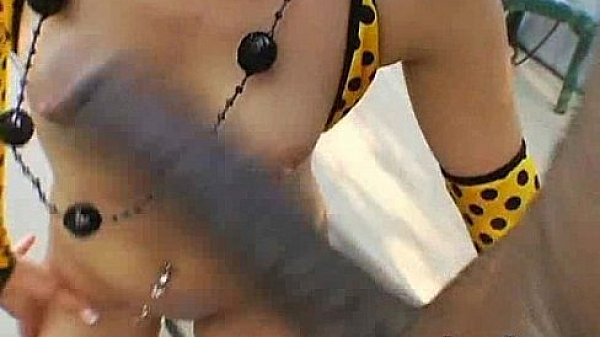 Nonton Playing With Her Asshole 449 thumbnail