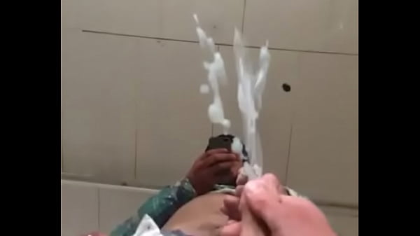 Trim.dae678ec-f646-43fd-aaac-a74415ede2f0.mov thumbnail