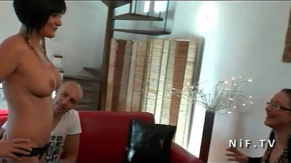 Nonton Amateur French Couple With A Busty Milf Getting Sodomized For Their Casting thumbnail