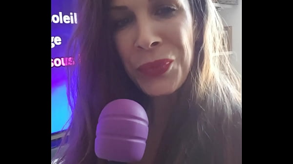 Episode 2/6 "karaok&eacute; Jouissif Avec Mon Micro" De La Mini Saison Milf Salope ... thumbnail